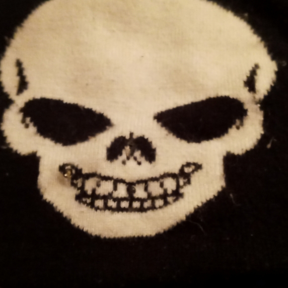 3 different toques - Picture 3 of 6